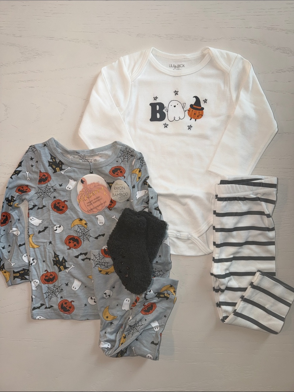 Milkberry Halloween Bundle Bamboo Pajama Set Bodysuit Pants 9-12 12 months
